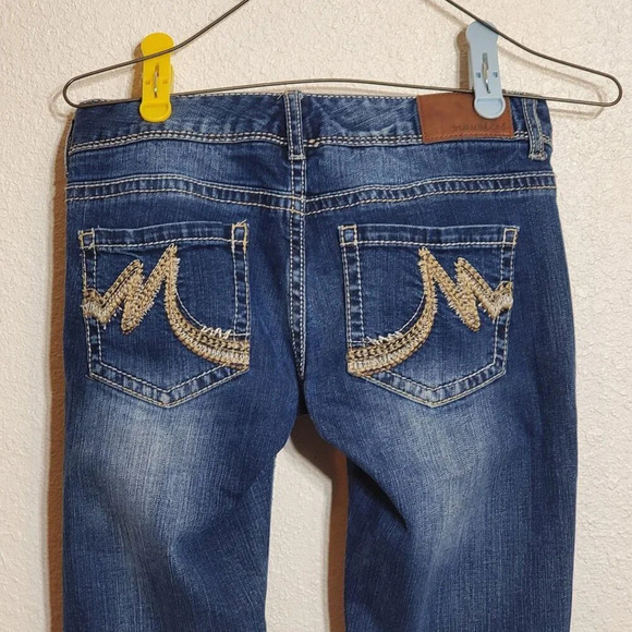 Maurices Womens Denim Jeans Light Wash Size 0 Regular low rise embroidery - Picture 4 of 9